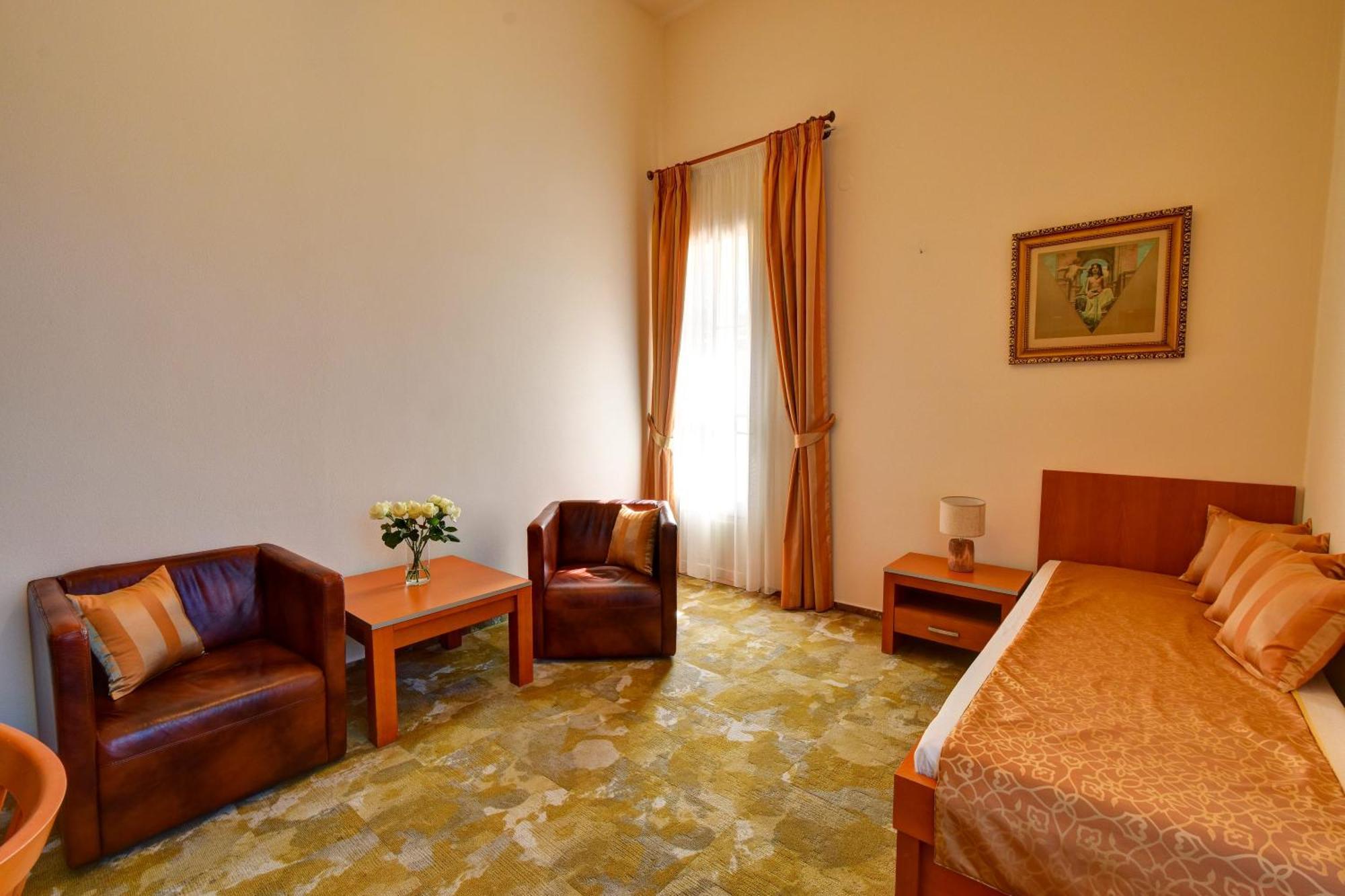 Hotel Zámek Křtiny Esterno foto